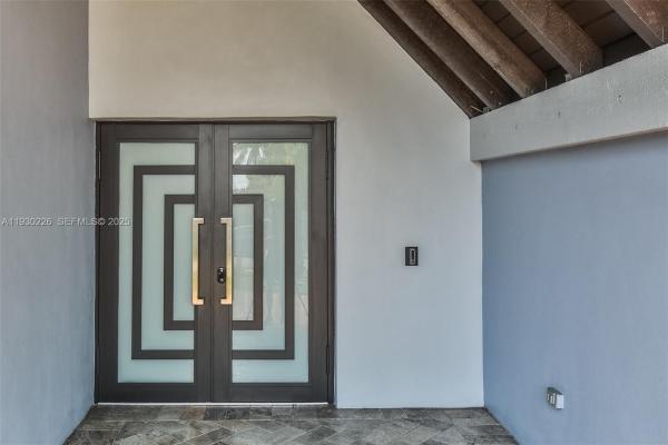 Sky Lake Homes, 20550 NE 8th Ct, Ives Estates, Florida 33179, image 3