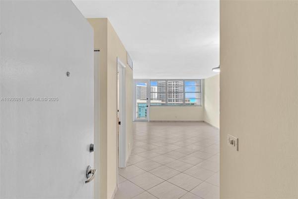 Aquasol, 6770 Indian Creek Dr #10-B, Miami Beach, Florida 33141, image 2