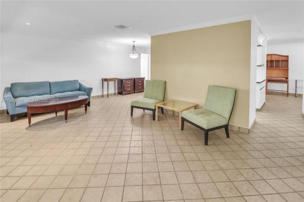 Lauderdale West, 1331 Campanelli Dr, Plantation, Florida 33322, image 2