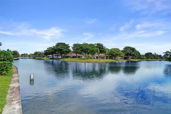 Fairhaven 11, 5810 NW 81st Ave, Tamarac, Florida 33321, image 1