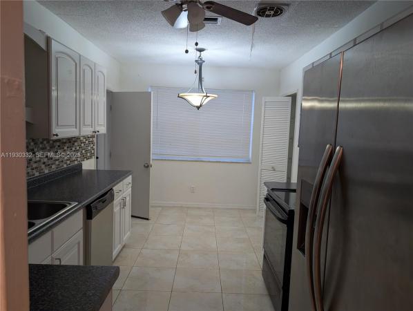 Oakland Estates, 4550 NW 43rd St, Lauderdale Lakes, Florida 33319, image 1
