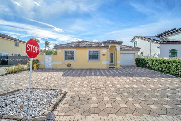Marbella Park, 8300 NW 201st St, Hialeah, Florida 33015, image 3