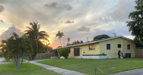 1121 NE 199th St, Miami, Florida 33179, image 1