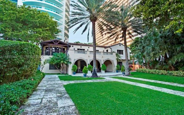Santa Maria, 1643 Brickell Ave #4901, Miami, Florida 33129, image 1