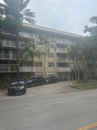 Bayview Palms, 1805 Sans Souci Blvd #428, North Miami, Florida 33181, image 2