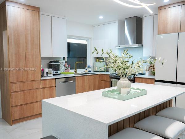 Coral Springs No HOA, 7951 NW 37th Dr, Coral Springs, Florida 33065, image 1