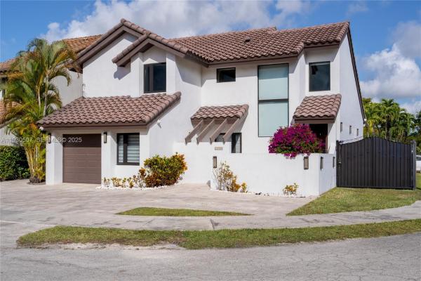 Sunset Harbour, 12745 SW 64th Ter, Kendale Lakes, Florida 33183, image 3