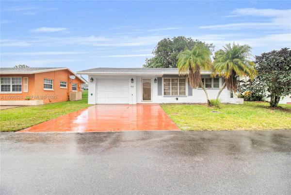 Mainlands Of Tamarac Lakes, 5718 NW 66th Ave, Tamarac, Florida 33321, image 3