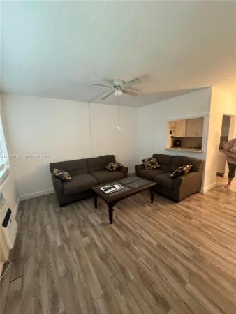 Salisbury At Century Village, 118 E Salisbury E #118, West Palm Beach, Florida 33417, image 2
