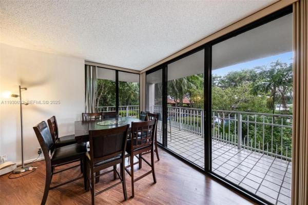 2000 Towerside Ter #412, Miami, Florida 33138, image 1