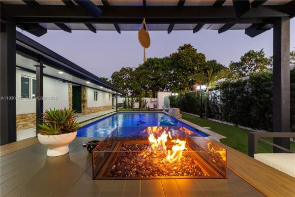 Starlightlot, 4360 NW 205th St, Miami Gardens, Florida 33055, image 1