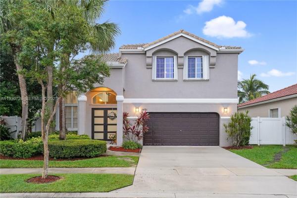 Kingsview, 1491 NW 159th Ave, Pembroke Pines, Florida 33028, image 1