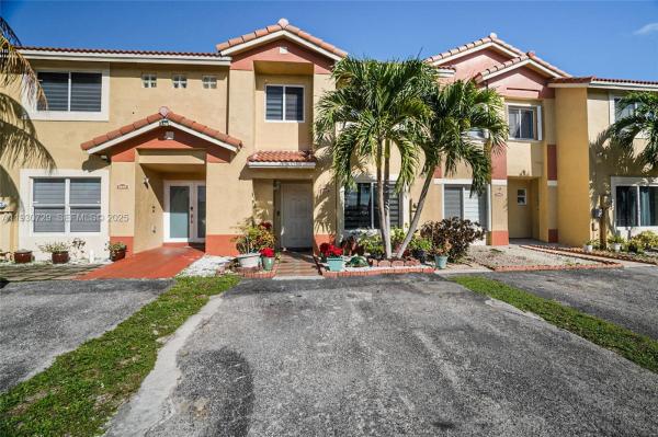 5297 NW 190th Ln, Miami Gardens, Florida 33055, image 1