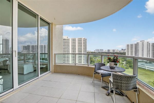 Aventura Marina 1, 3340 NE 190th St #1101, Aventura, Florida 33180, image 3