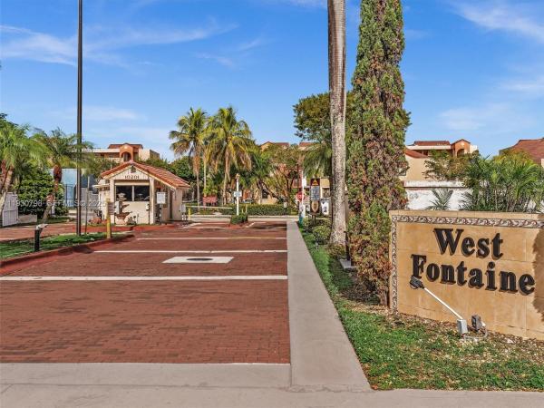 West Fontaine, #204-5, Fountainebleau, Florida 33172, image 1