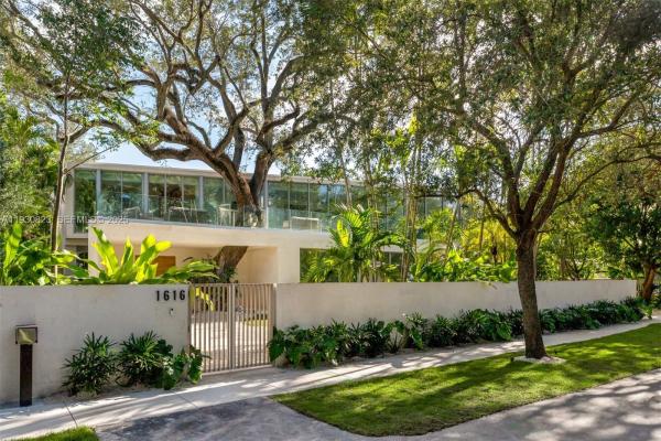 Natoma Manors, 1616 Onaway Dr, Miami, Florida 33133, image 1