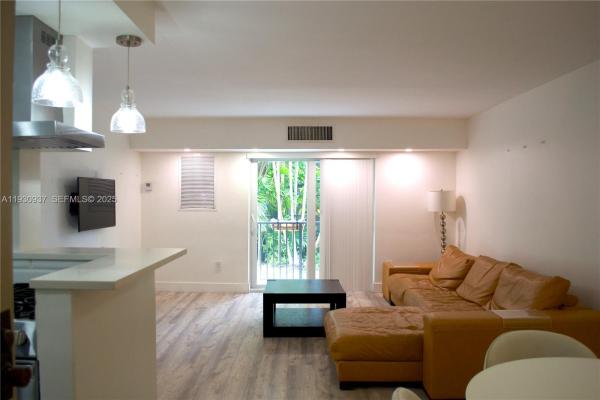 Brickell Mar, 2201 Brickell Ave #8, Miami, Florida 33129, image 1