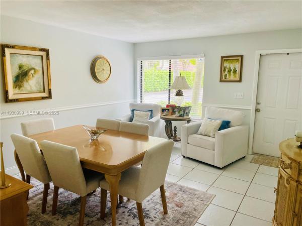 Valleys Of Kendall, 11527 SW 90th Ter, Kendall, Florida 33176, image 3