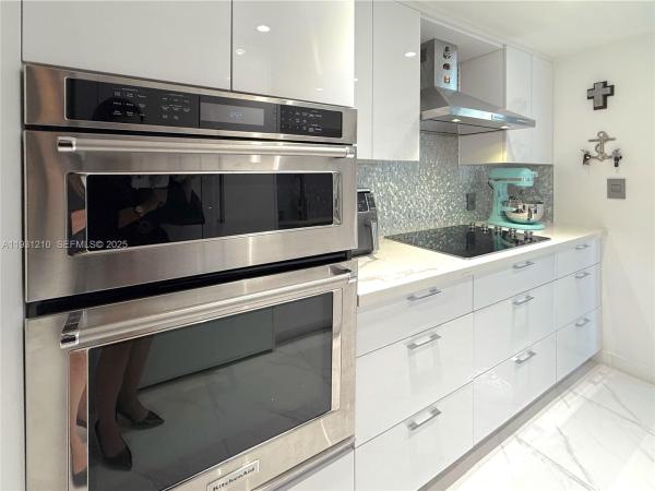 Coronado Tower 3, 20379 W Country Club Dr #2334, Aventura, Florida 33180, image 3