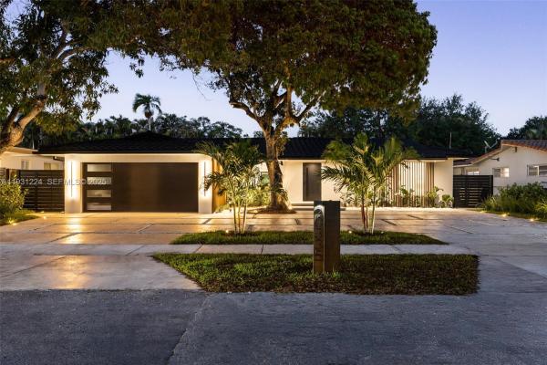 20335 NE 20th Ct, Miami, Florida 33179, image 1