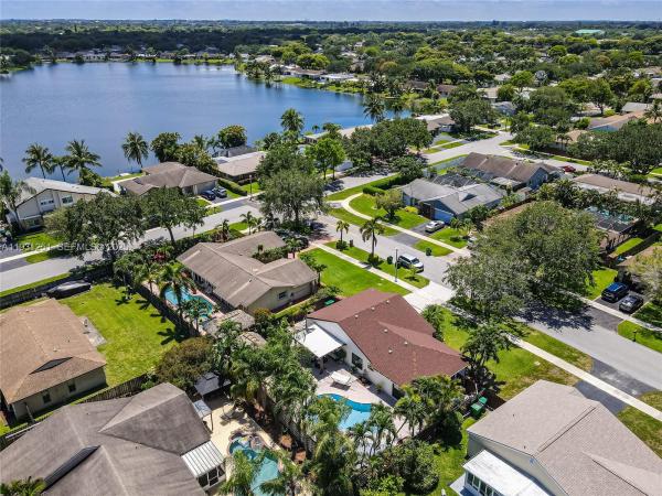 Flamingo Gardens Tamarind, 5308 SW 117th Ave, Cooper City, Florida 33330, image 3