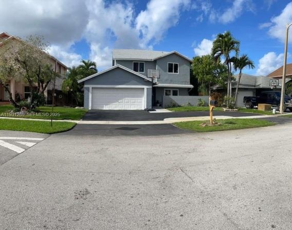 Lakeside Key, Pembroke Pines, Florida 33025, image 2