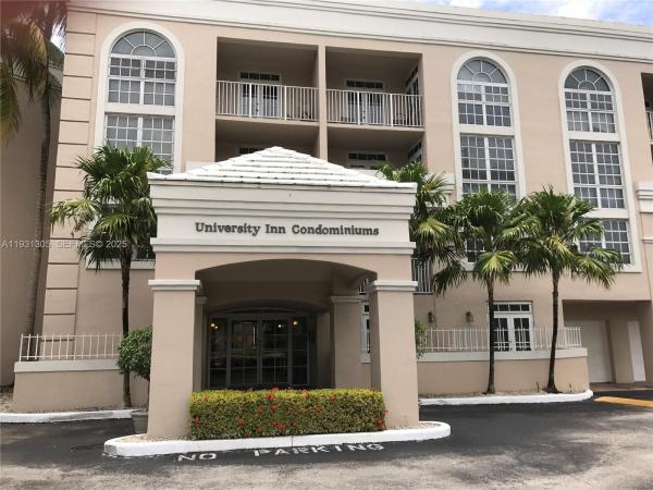University Inn, 1280 S Alhambra Cir #1111B, Coral Gables, Florida 33146, image 1