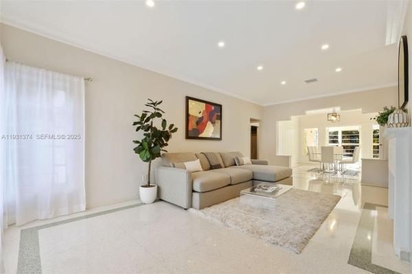 Orchard, 3760 Royal Palm Ave, Miami Beach, Florida 33140, image 2