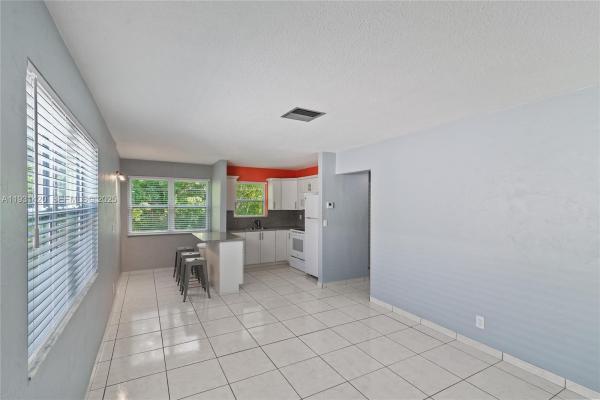 Crystal Court Manor, 1301 N 12th Ct #4B, Hollywood, Florida 33019, image 1