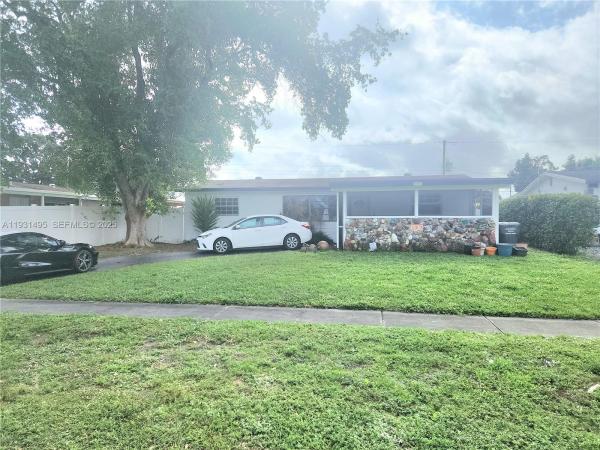 Driftwood Estates, 7610 Atlanta St, Hollywood, Florida 33024, image 1