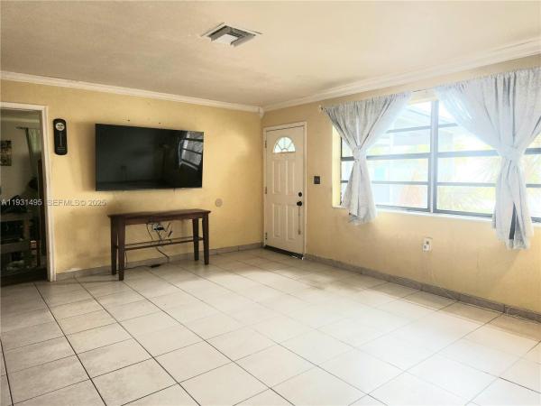 Driftwood Estates, 7610 Atlanta St, Hollywood, Florida 33024, image 2