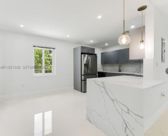 Biscayne Gardens, 851 NW 146th St, Golden Glades, Florida 33168, image 2