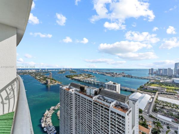 Opera Tower, 1750 N Bayshore Dr #5208, Miami, Florida 33132, image 1