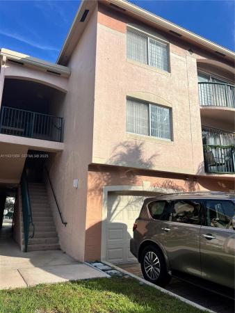 Village East, 2021 SE 10th Ave #212, Fort Lauderdale, Florida 33316, image 1