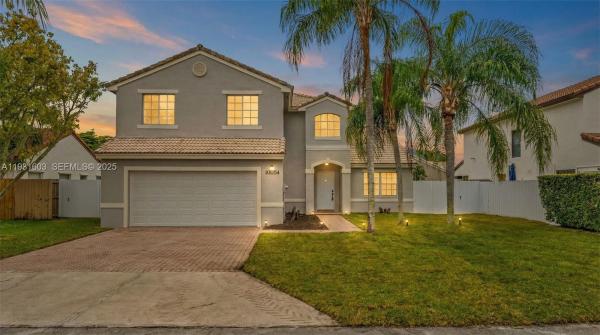 16054 SW 77th Ter, Miami, Florida 33193, image 1