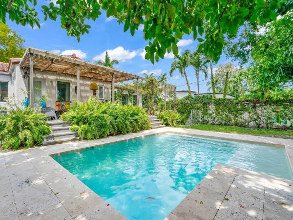 Brickell Estates, 419 SW 30th Rd, Miami, Florida 33129, image 1