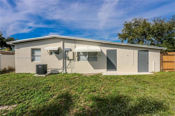 Lake Forest, 3601 SW 44th Ave, West Park, Florida 33023, image 1
