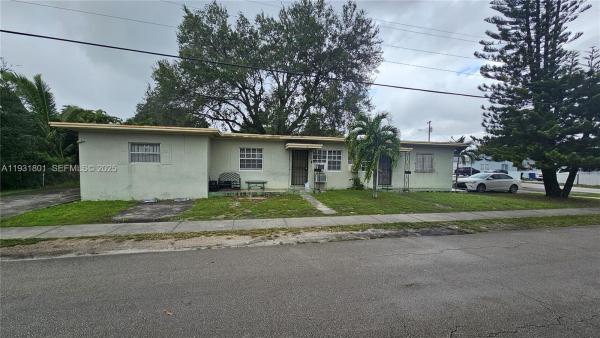 Fulfordale, 17090 NE 3rd Ct, North Miami Beach, Florida 33162, image 1