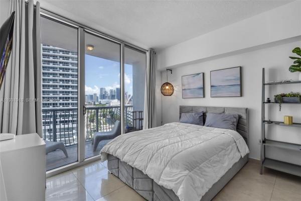 Opera Tower, 1750 N Bayshore Dr #1204, Miami, Florida 33132, image 1