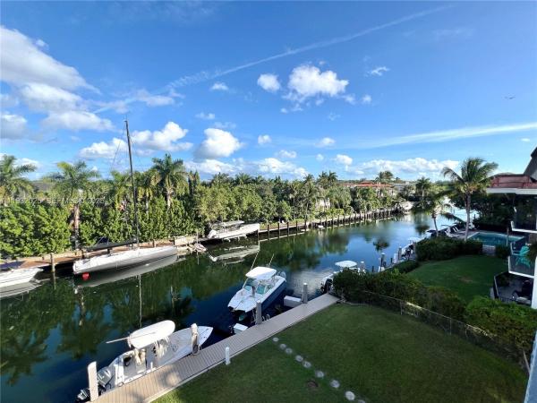 Admiral Farragut, 6815 Edgewater Dr #308, Coral Gables, Florida 33133, image 1
