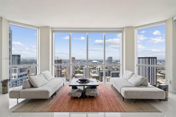 Vizcayne North, 244 Biscayne Blvd #4608, Miami, Florida 33132, image 1