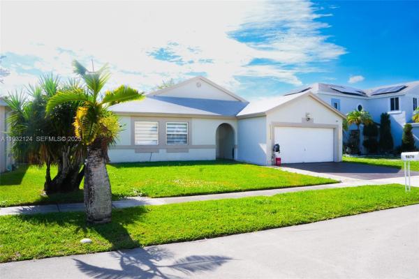 River Run, 9670 Glacier Dr, Miramar, Florida 33025, image 2