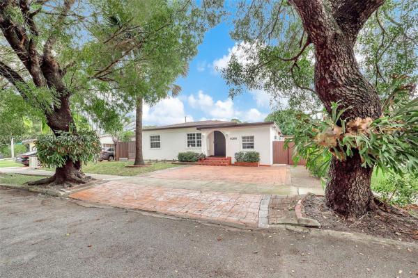 6266 SW 42nd St, Miami, Florida 33155, image 1