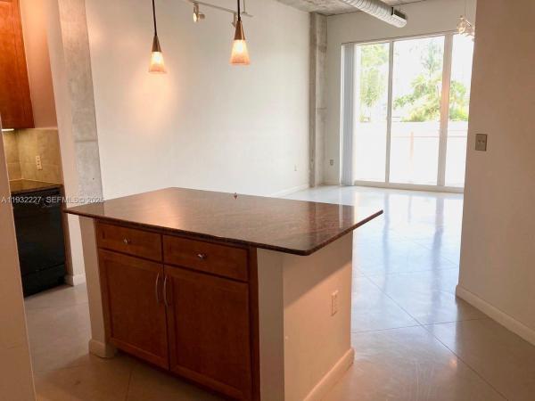 Cite On The Bay West, 2001 Biscayne Blvd #2608, Miami, Florida 33137, image 1