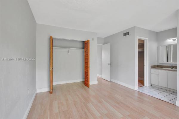 Hidden Waters, 1860 Venice Park Dr #204, North Miami, Florida 33181, image 3