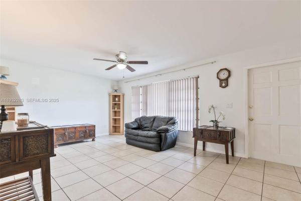 Winston Park, 13010 SW 80th St, Kendale Lakes, Florida 33183, image 3