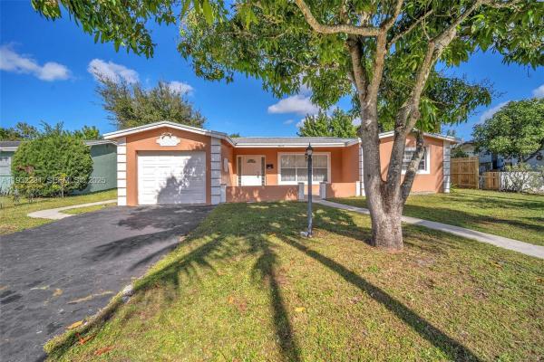 Oakland Estates, 4655 NW 41st Pl, Lauderdale Lakes, Florida 33319, image 1