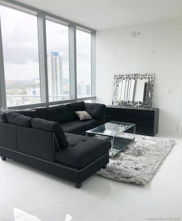 Paramount Miami Worldcenter, Miami, Florida 33132, image 1