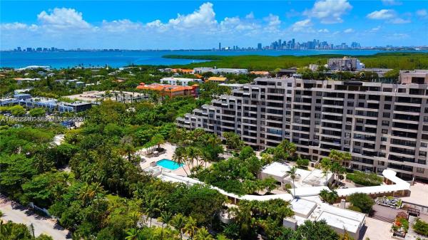 The EmeraldBay At Key Colony, 151 Crandon Blvd #926, Key Biscayne, Florida 33149, image 1