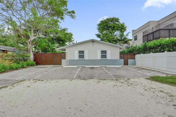Progresso Village, 922 NW 4th Ave #3, Fort Lauderdale, Florida 33311, image 1